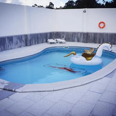 Casinha Das Bonecas - Casa Com Piscina Privada Aveiro Exterior photo