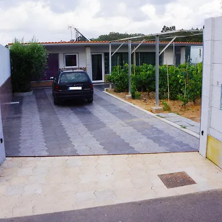 Casinha Das Bonecas - Casa Com Piscina Privada Aveiro Exterior photo