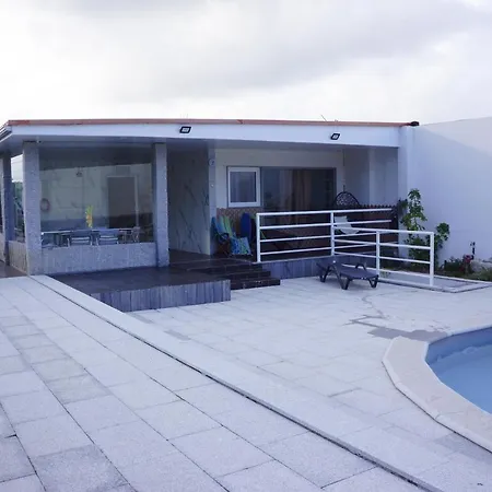 Casinha Das Bonecas - Casa Com Piscina Privada Aveiro Exterior photo