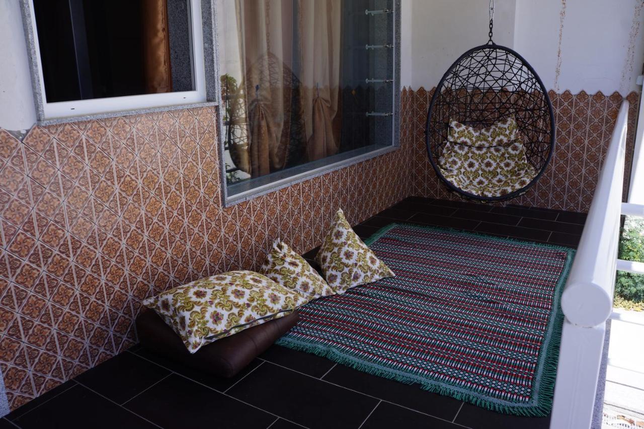 Casinha Bonecas - Casa Com Piscina Privada *